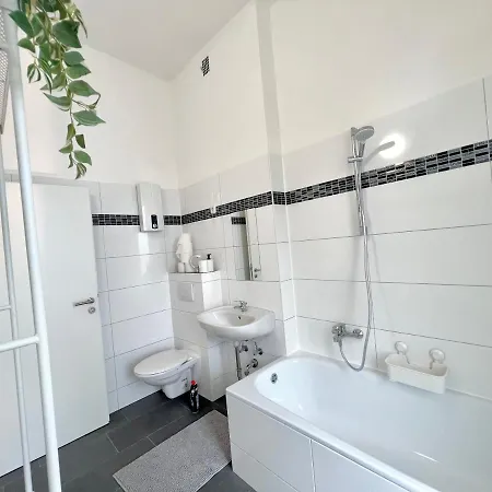 Jungle Retreat Im Zentrum Apartament *