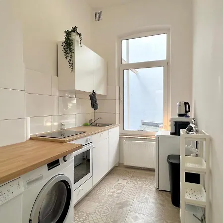 Apartment Jungle Retreat Im Zentrum *